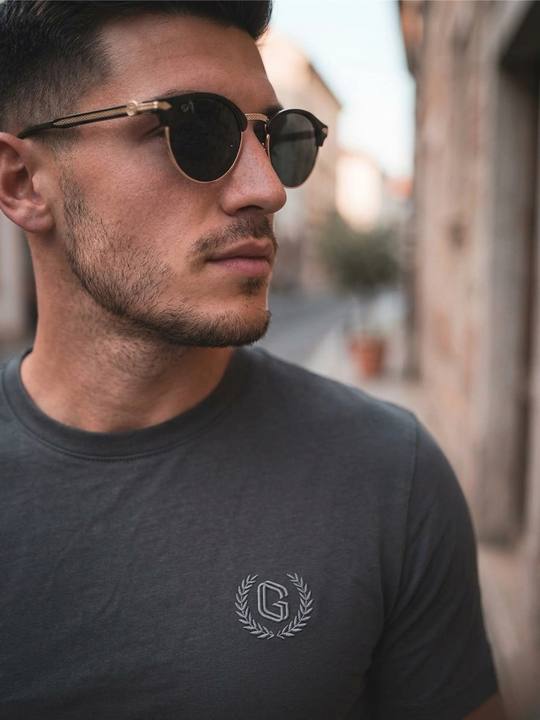 Men’s Essential Crew Neck T-Shirt