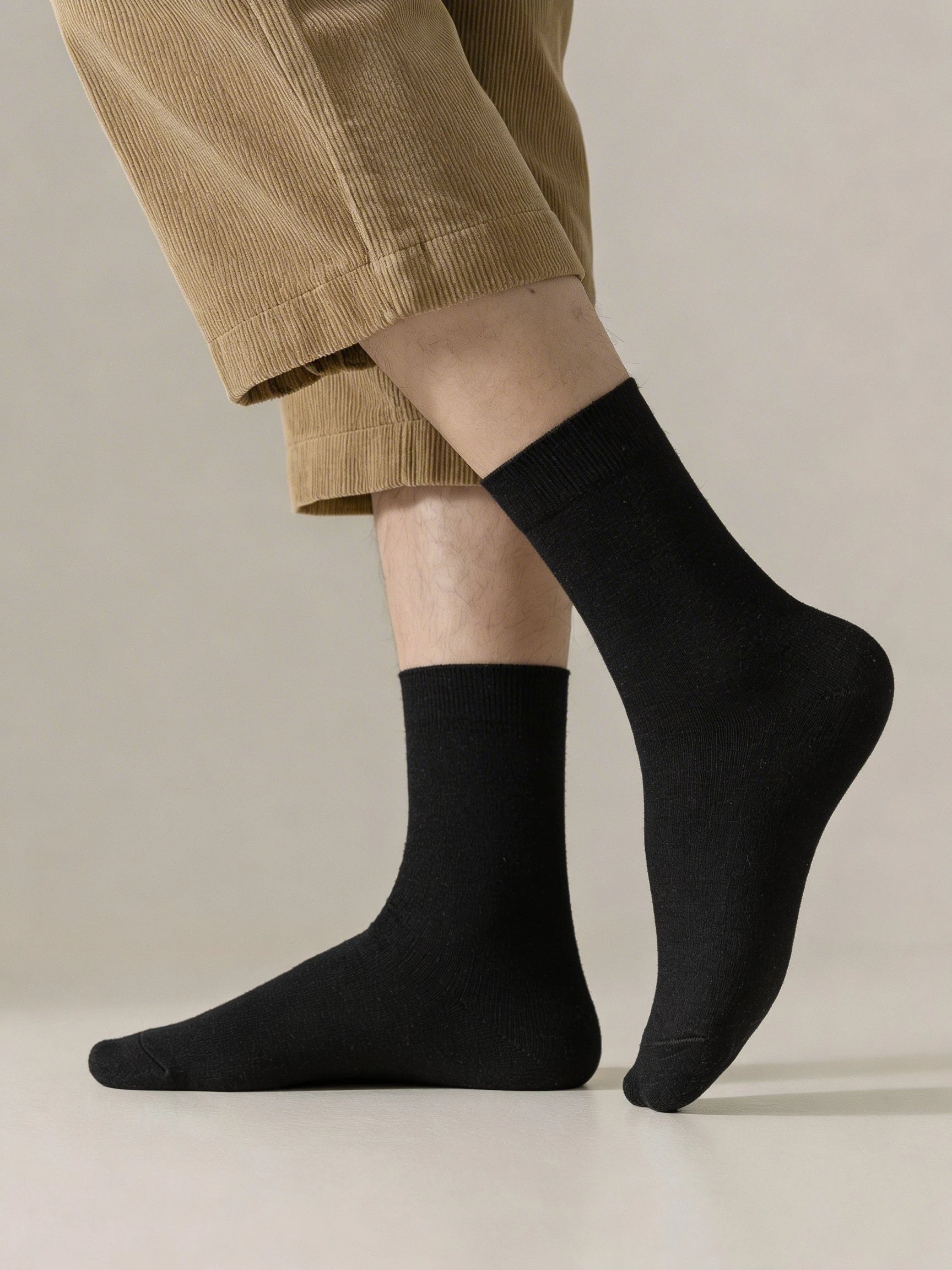 Ribbed Crew Socks