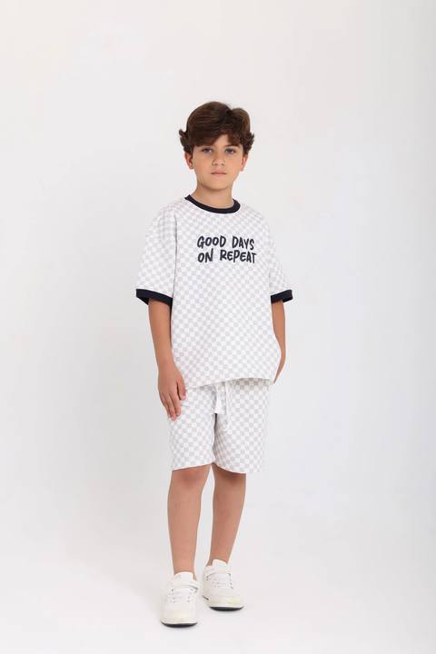 boys cotton outfit set – off-white & grey with "good days on repeat" print