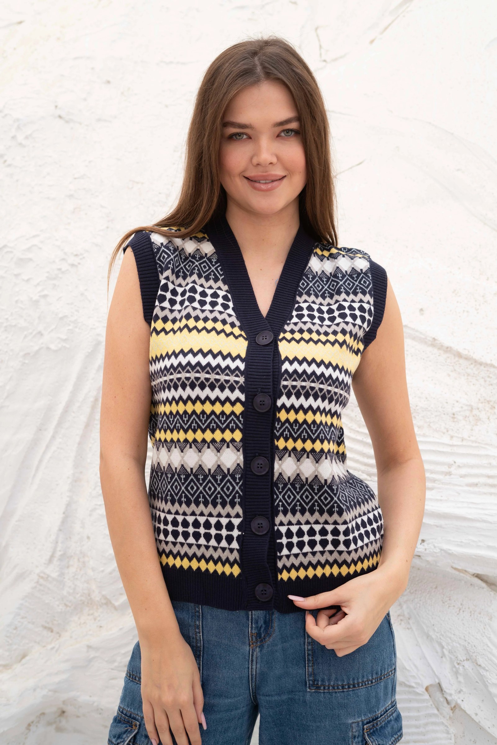 Nordic Patterned Sleeveless Vest