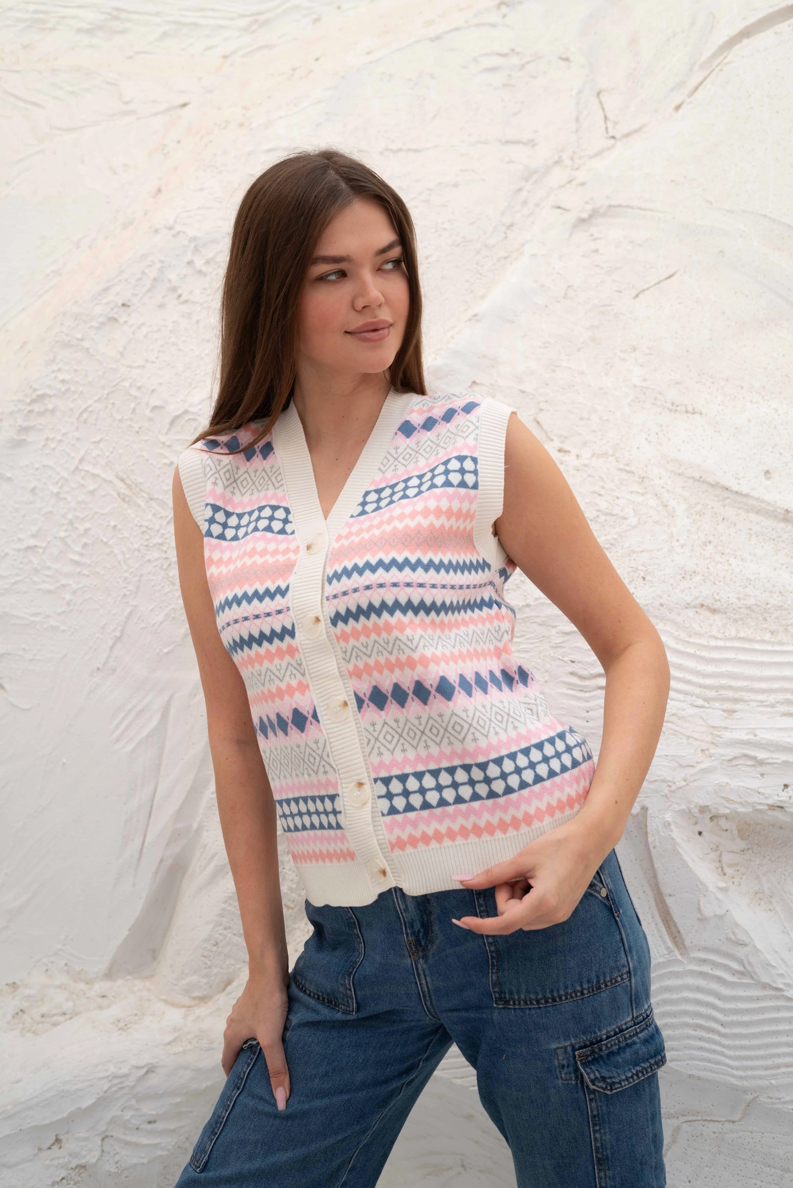 Nordic Patterned Sleeveless Vest