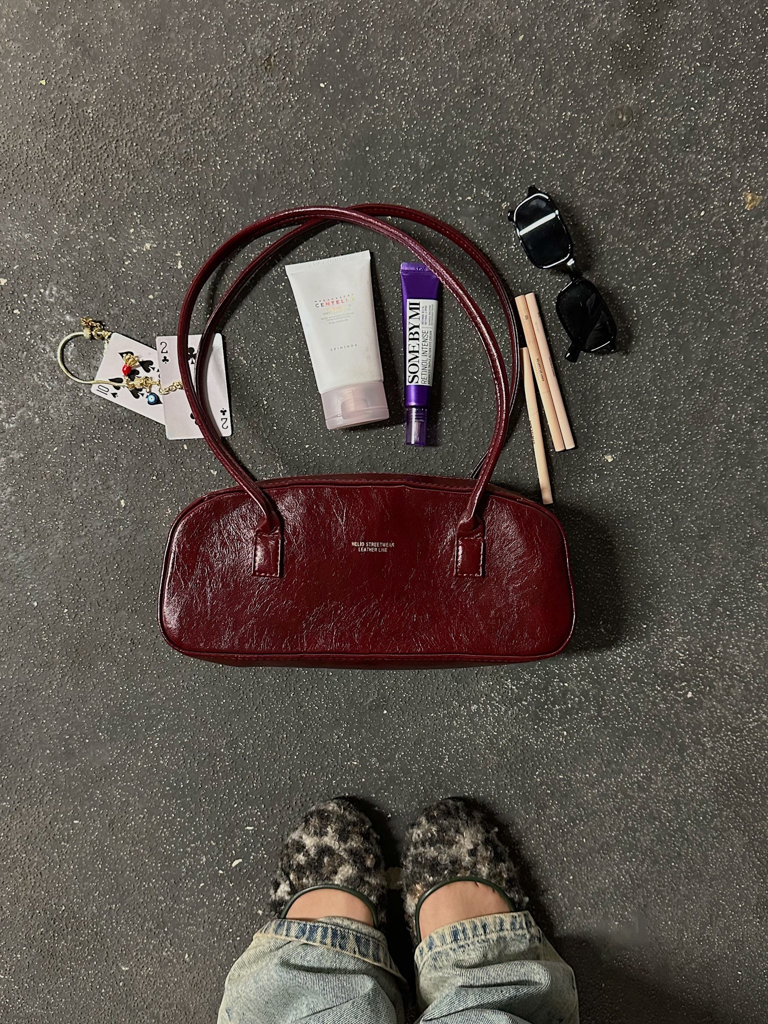 CAPSULE BAG BURGUNDY