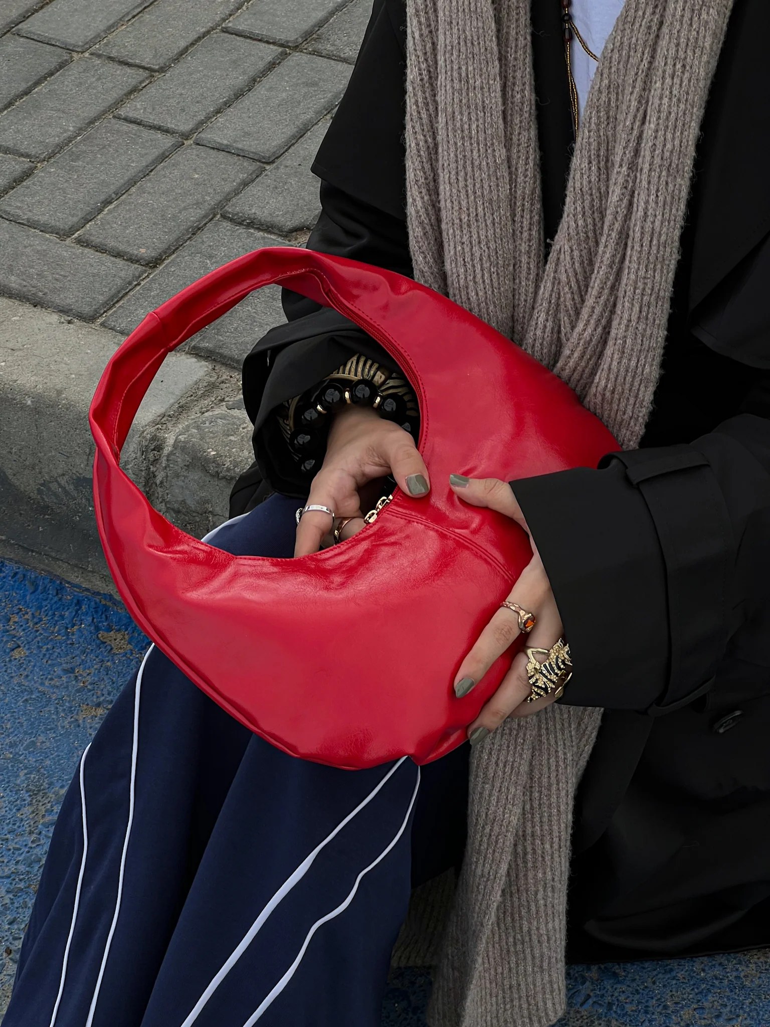 MICRO HALO BAG RED