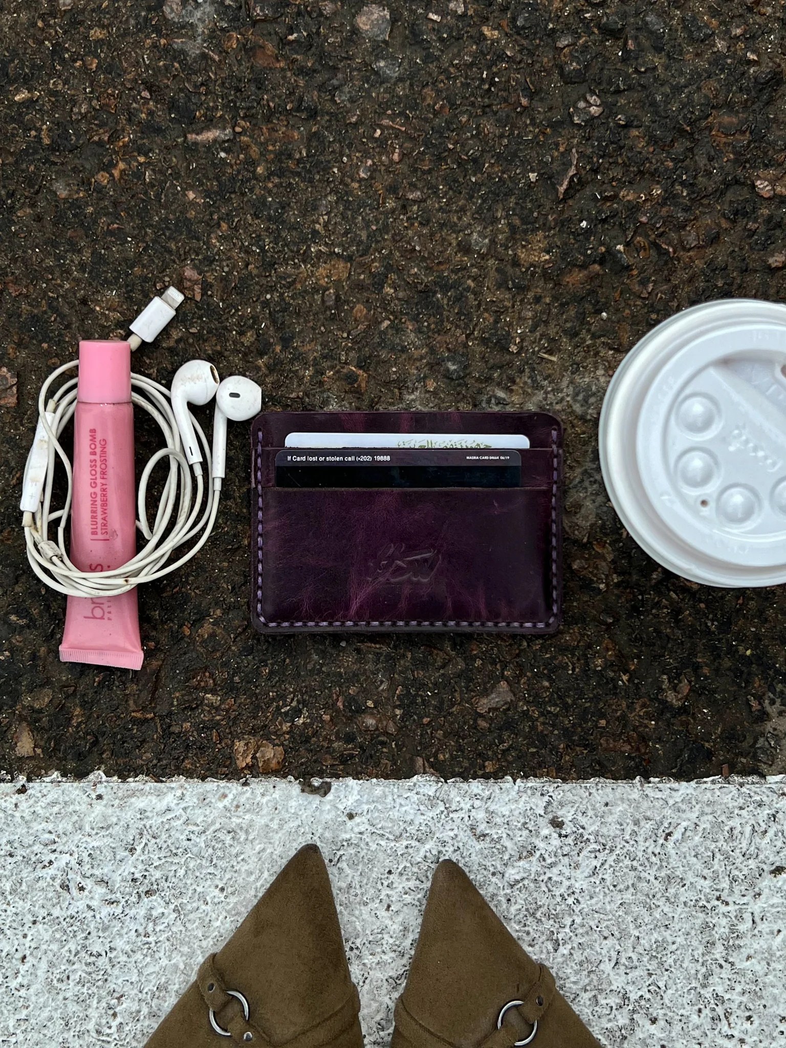GRAPE SKIN CARDHOLDER