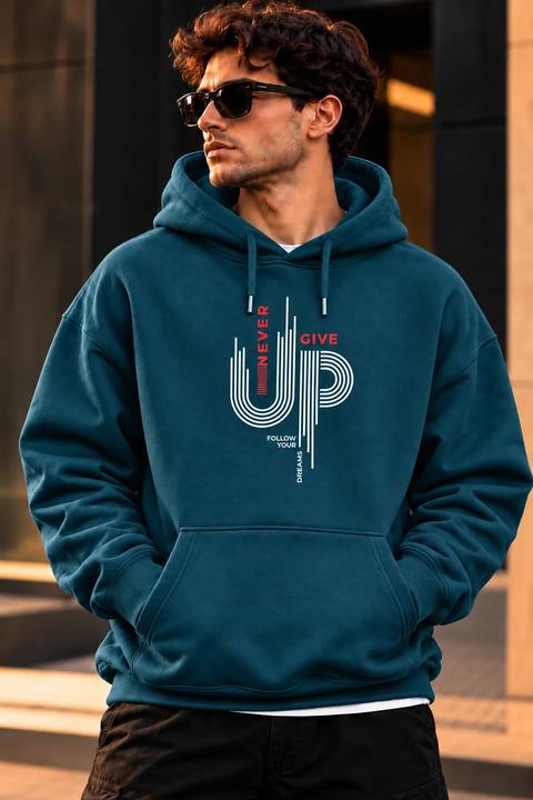 ILEERA® Premium Cotton Never Give Up Graphic Chest Print Hoodie