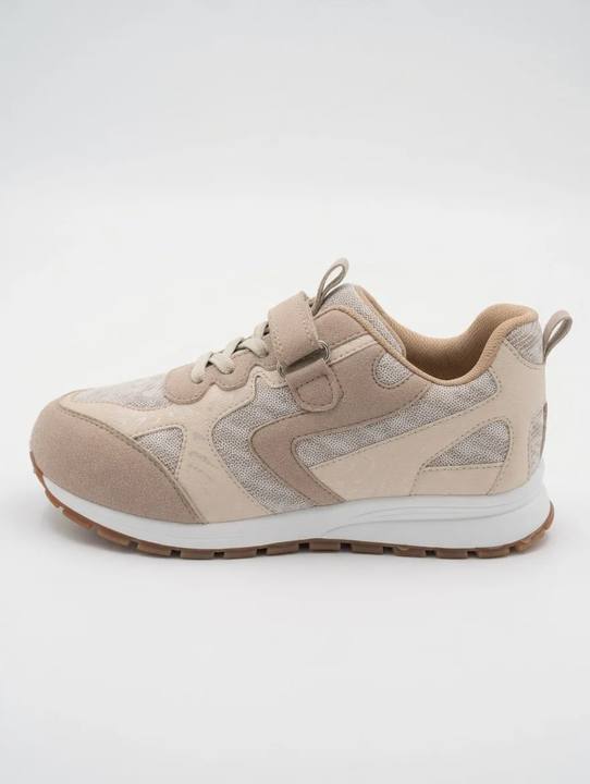 Girls Lightweight Sneaker