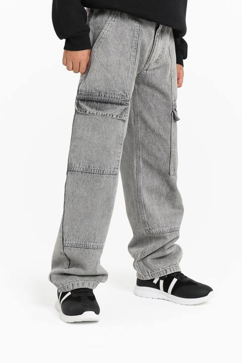 loose cargo jeans