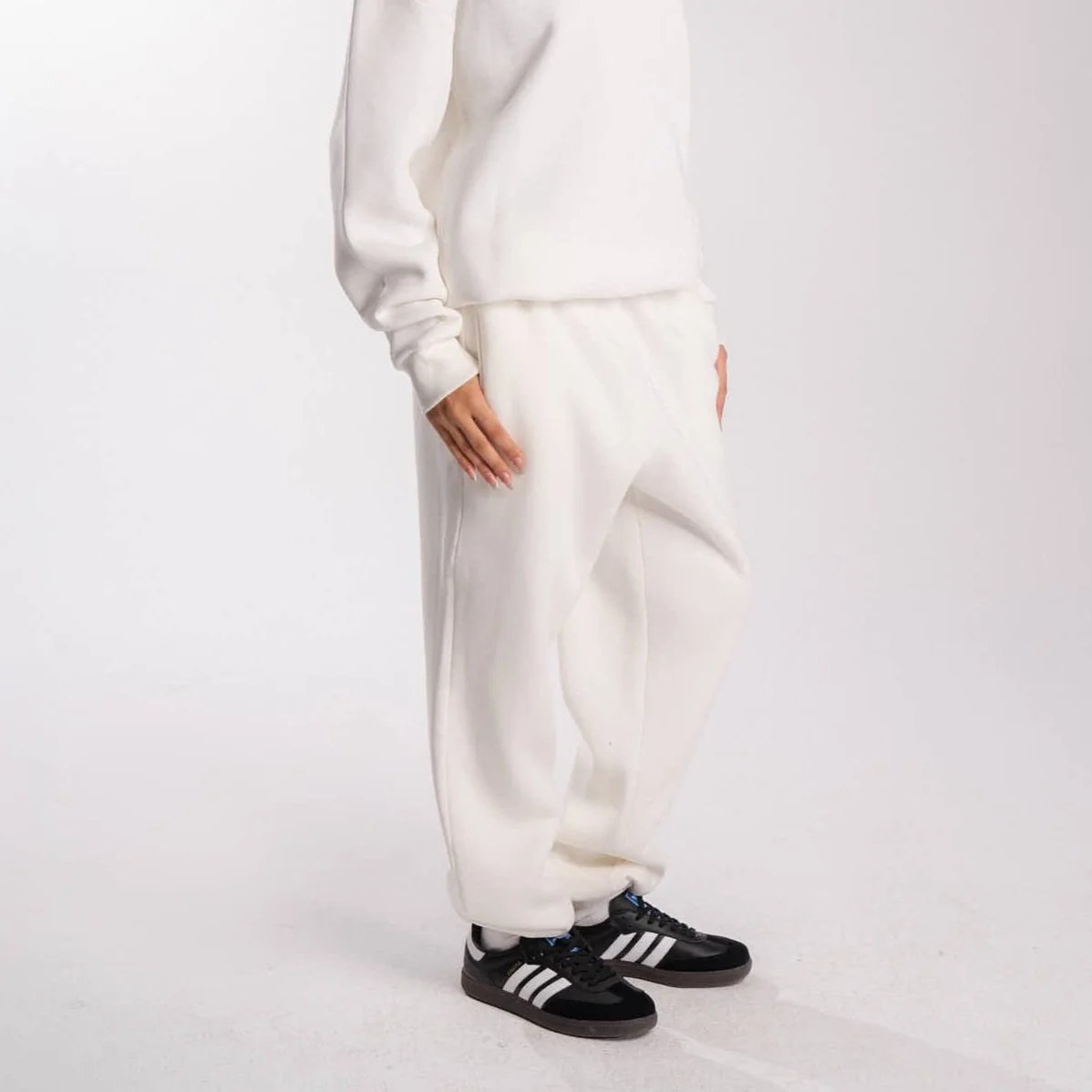 Off-white Straight Leg Sweatpants