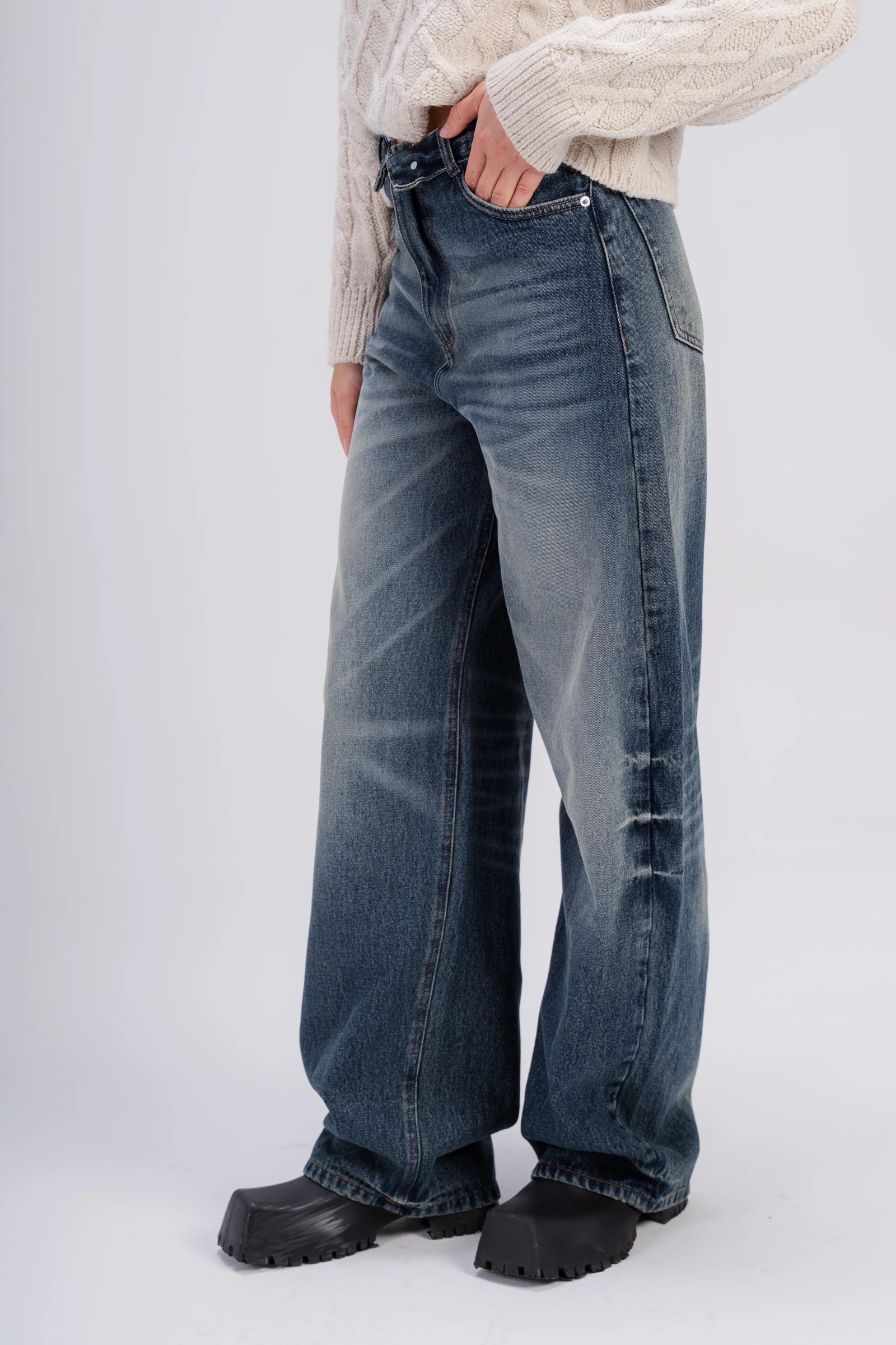 Women High-Waisted Dark Blue Wide-Leg Jeans