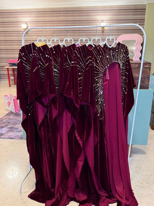 When the sun sets velvet edition ( burgundy)