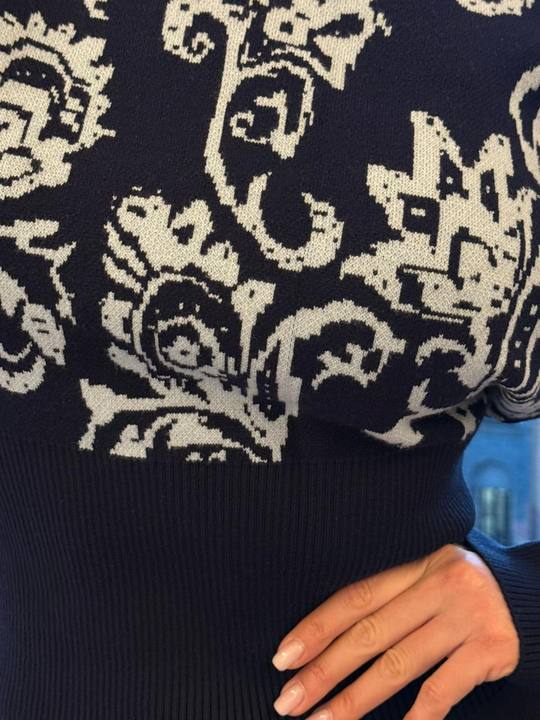Blooming Lillies - Navy edition