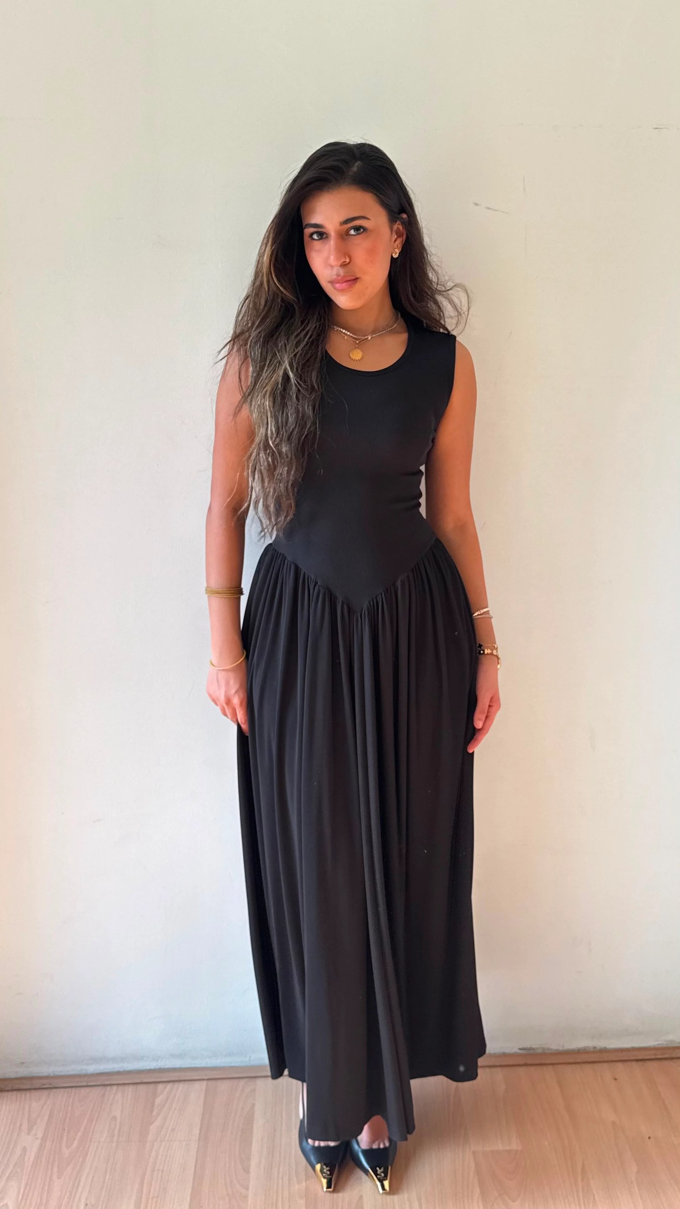 Waist defined long dress Black