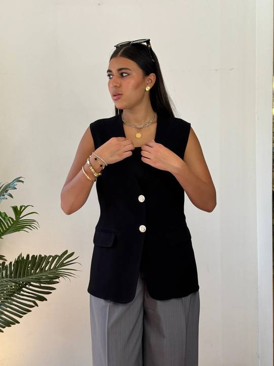 Black lily with silver bottoms vest