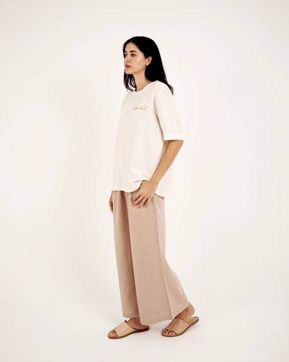 HIGH-WAISTED WIDE-LEG PANTS
