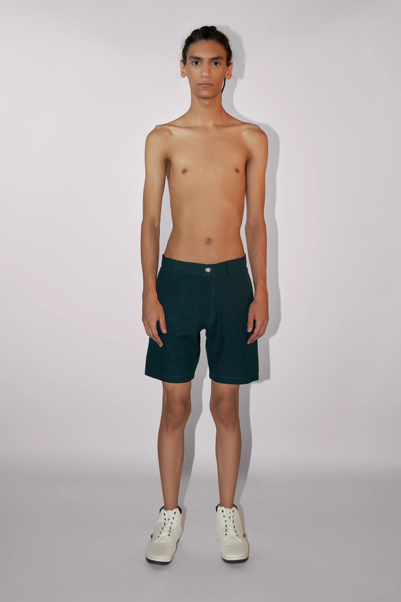 REGULAR FIT SHORTS