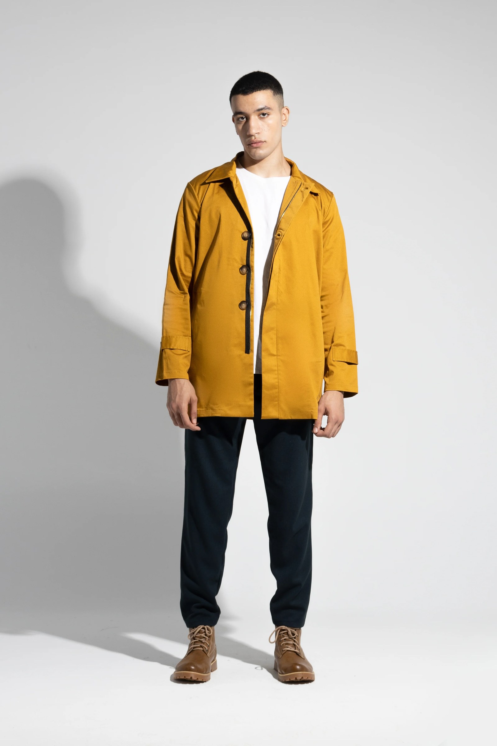 SINGLE-BREASTED COAT