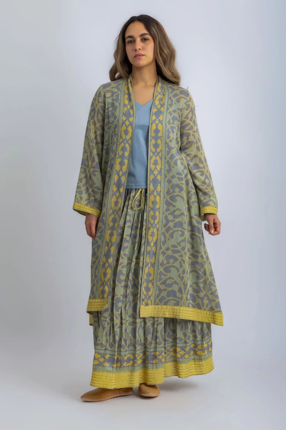 Short coat in printed Egyptian cotton gauze with asymmetric hemline