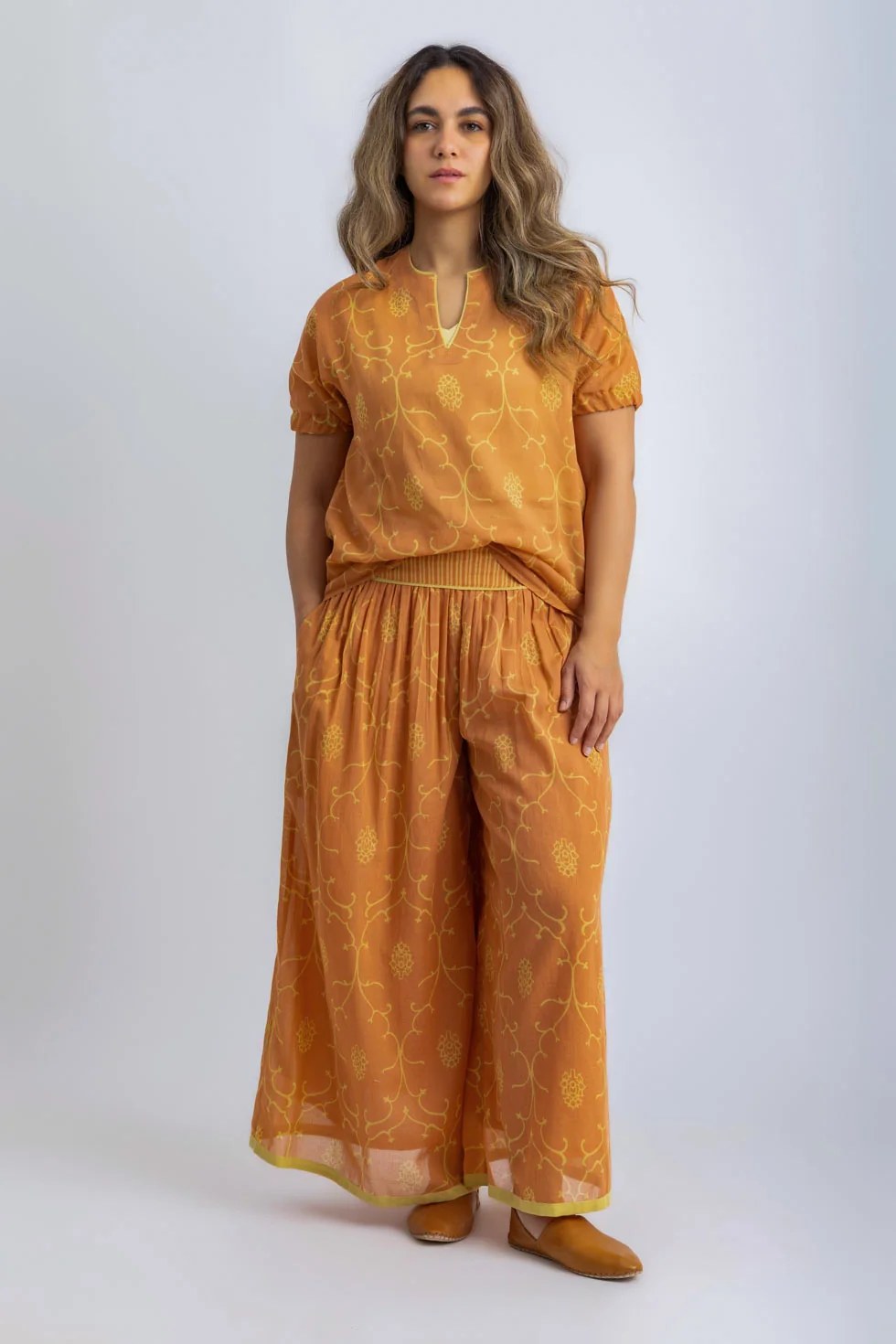 Printed Egyptian cotton voile puff-sleeve top