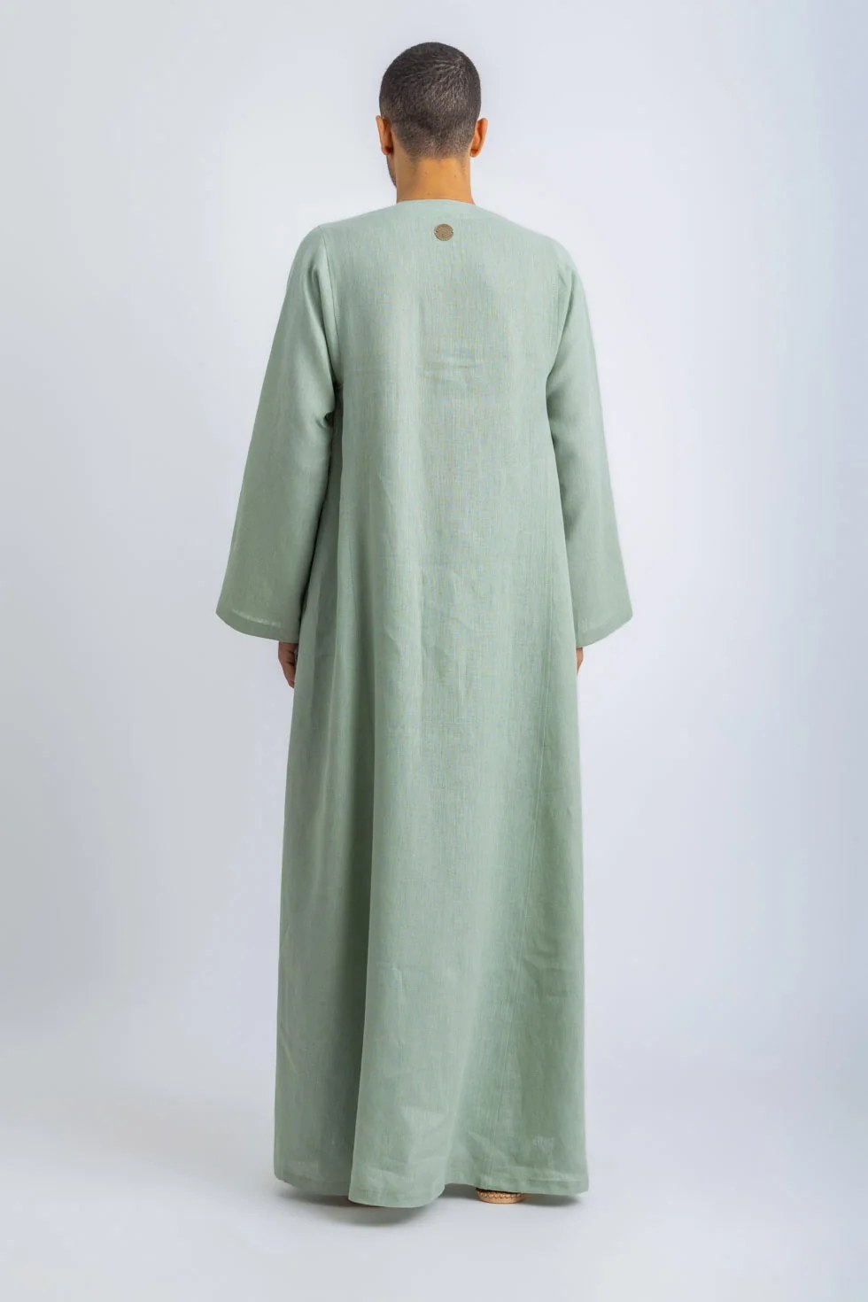 Linen jellabiya with side pockets