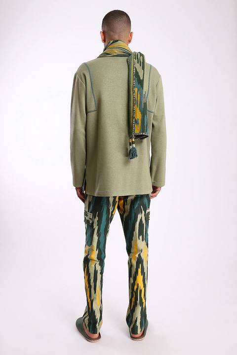 Straight leg pants in printed cotton gabardine with 2 flap pockets