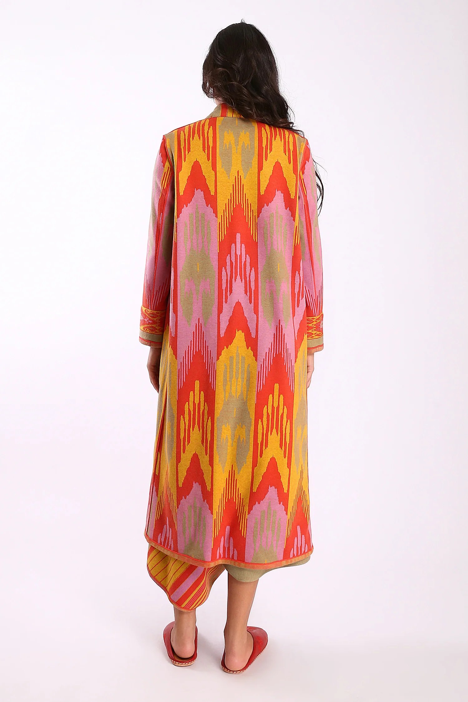 Reversible long coat in cotton blend patterned jacquard