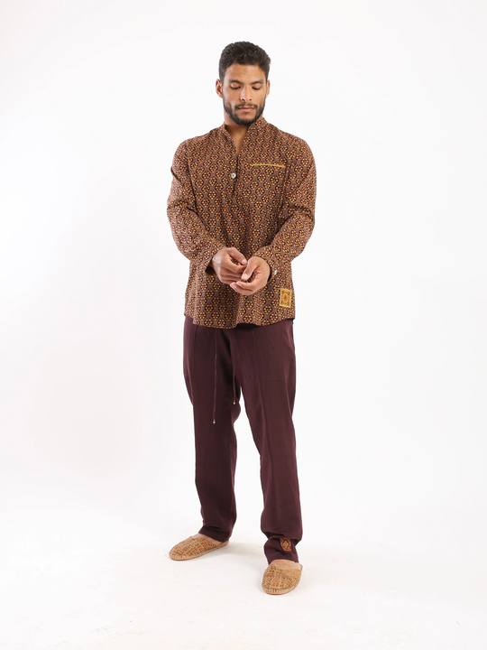 Printed cotton shirt with a single front pocket