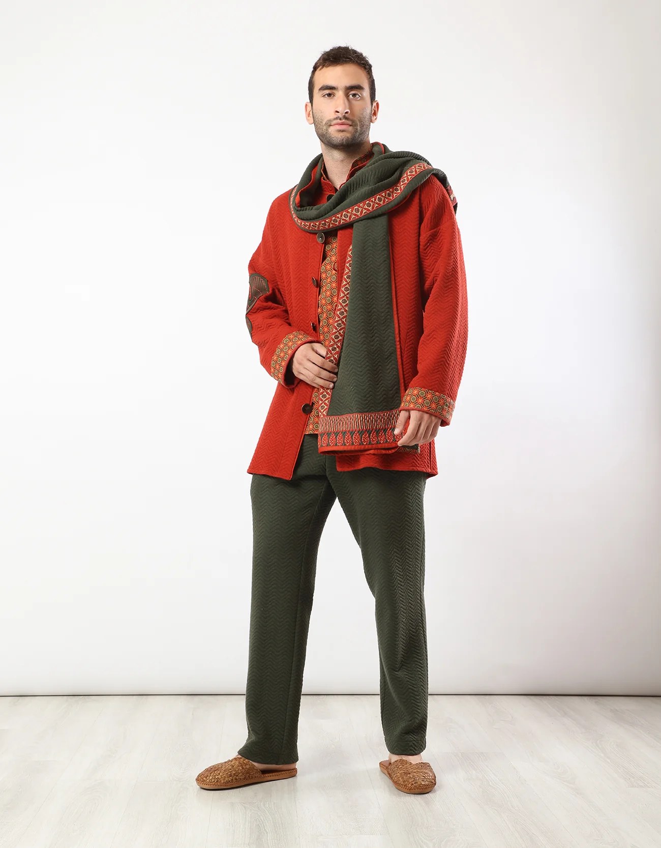Drawstring quilted pants with pockets
