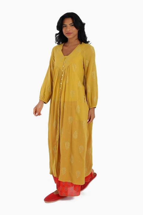 Long dress in printed cotton voile with pockets