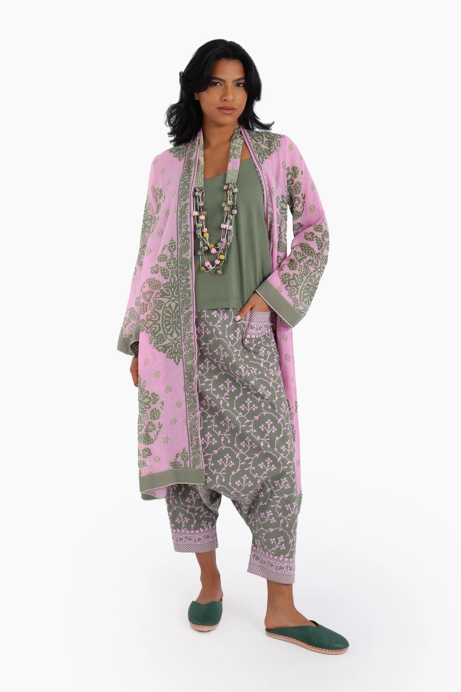 Harem pants in printed Egyptian cotton with one side pocket