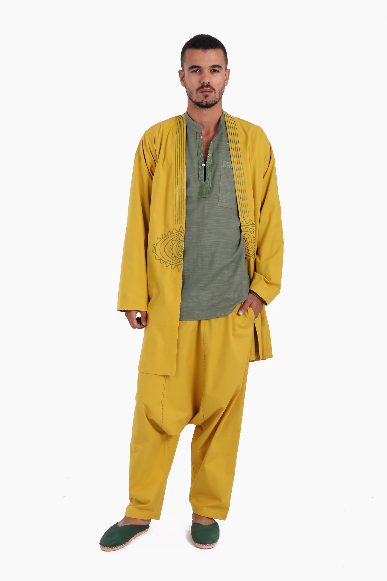 Embroidery long jacket on front and back with pockets