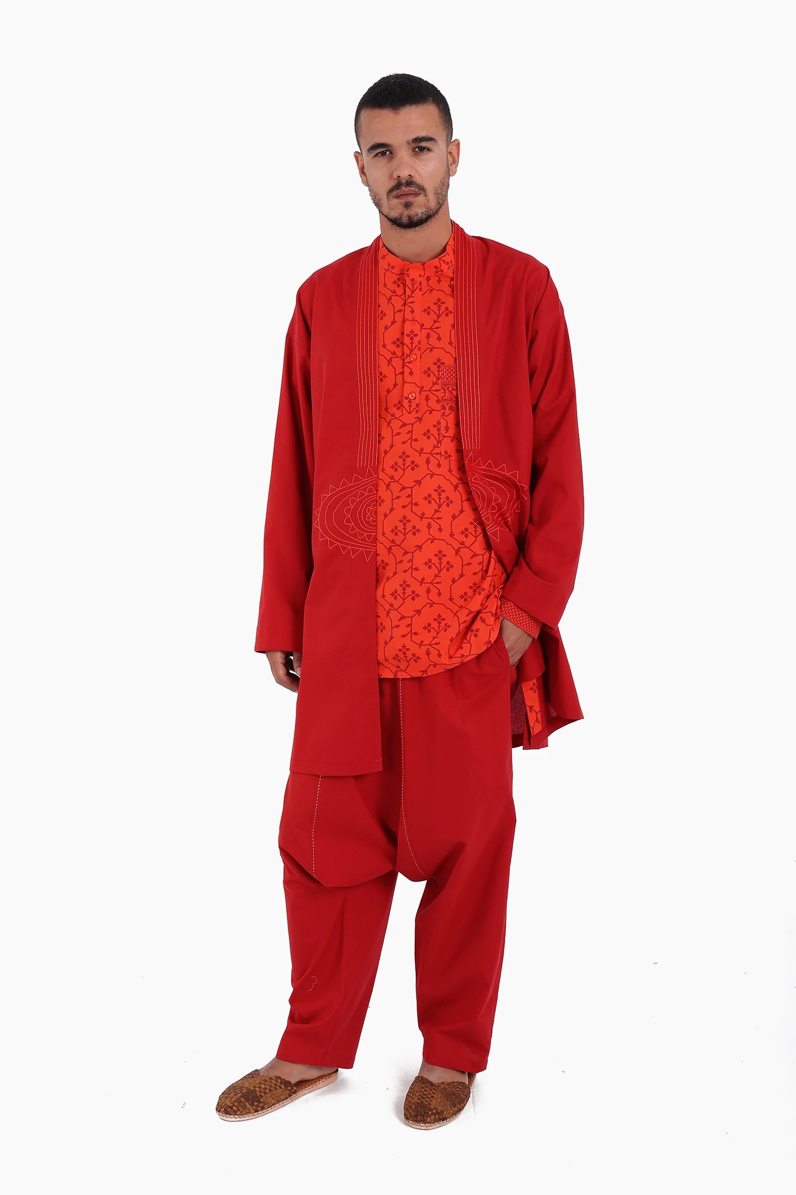 Embroidery long jacket on front and back with pockets