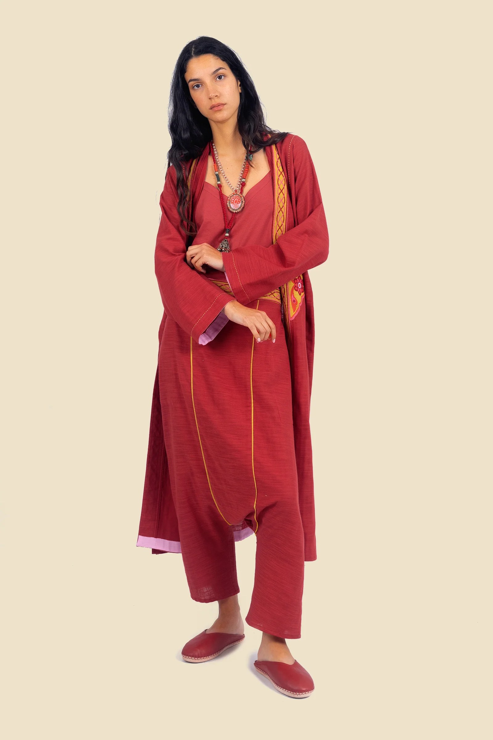 Harem pants in cotton with embroidered waistline