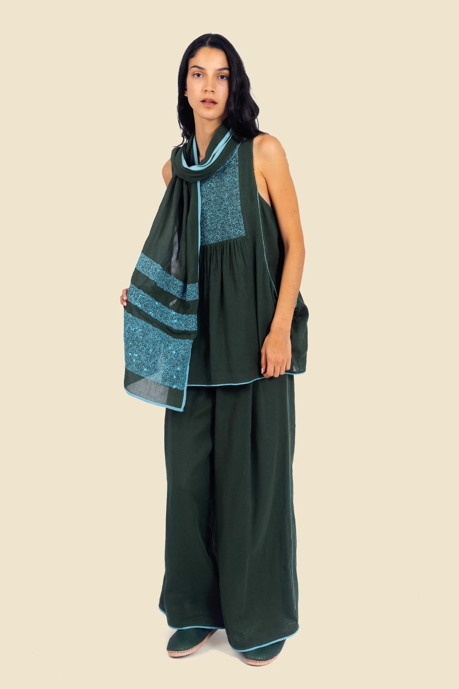 Wide leg pants in cotton gauze with elastic waistline