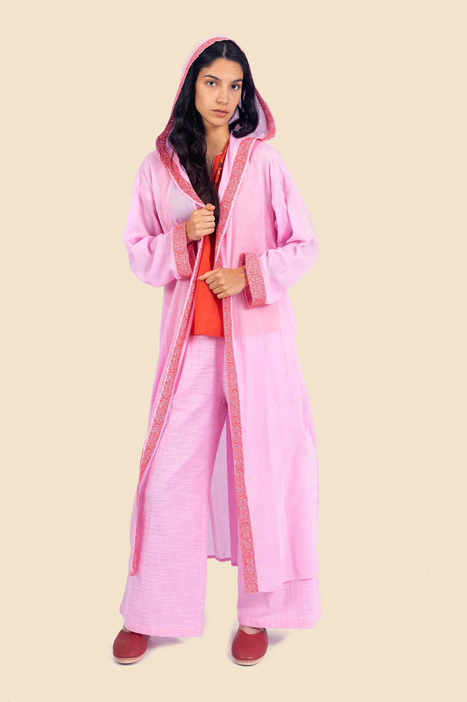 Embroidered long coat in cotton with hoodie