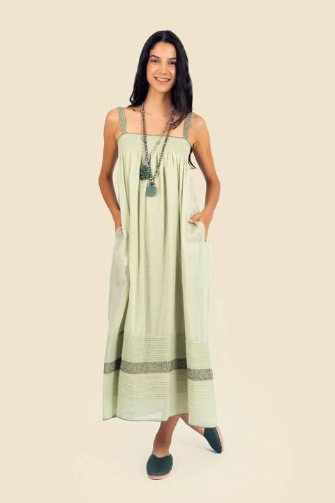 Long dress in cotton gauze with adjustable thin straps