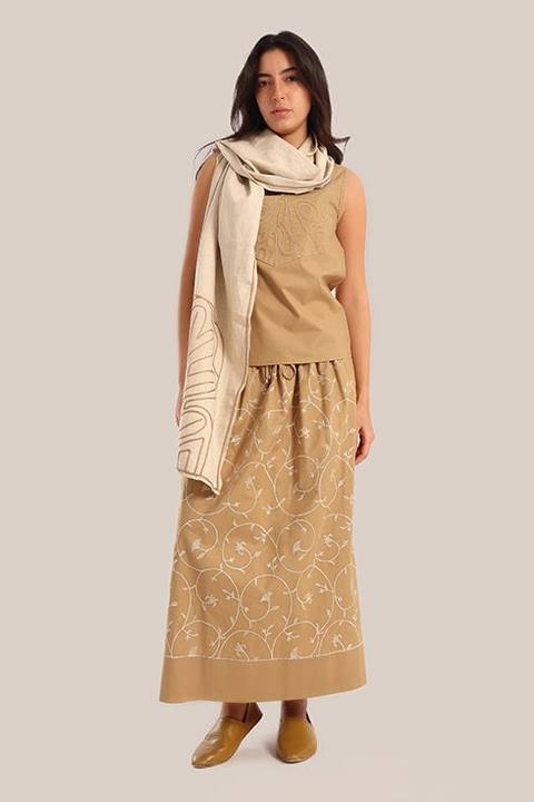 Embroidered sleeveless cotton round neckline top