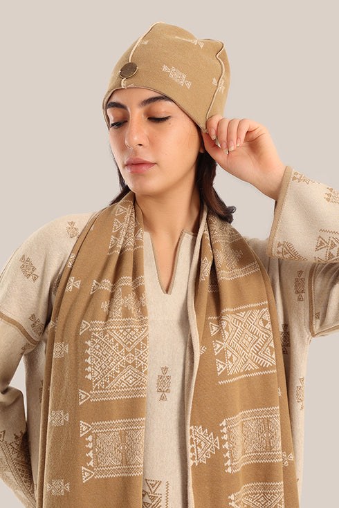 Reversible patterned jacquard hat