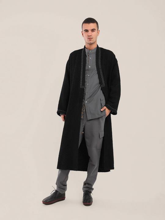 Cotton button-down shirt with long sleeves
