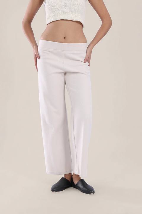 Straight leg pants with elastic waistband