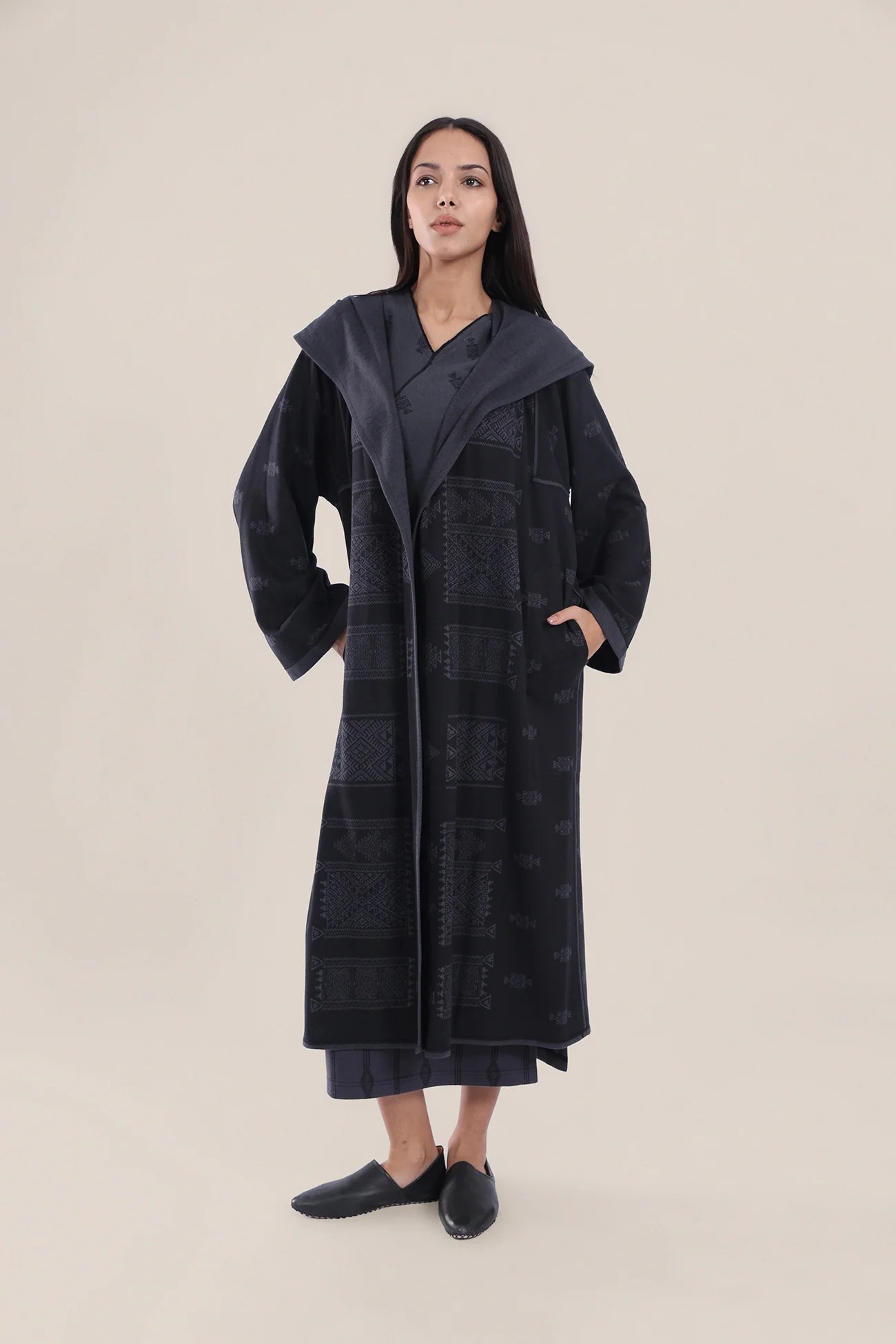 Reversible jacquard coat with hoodie