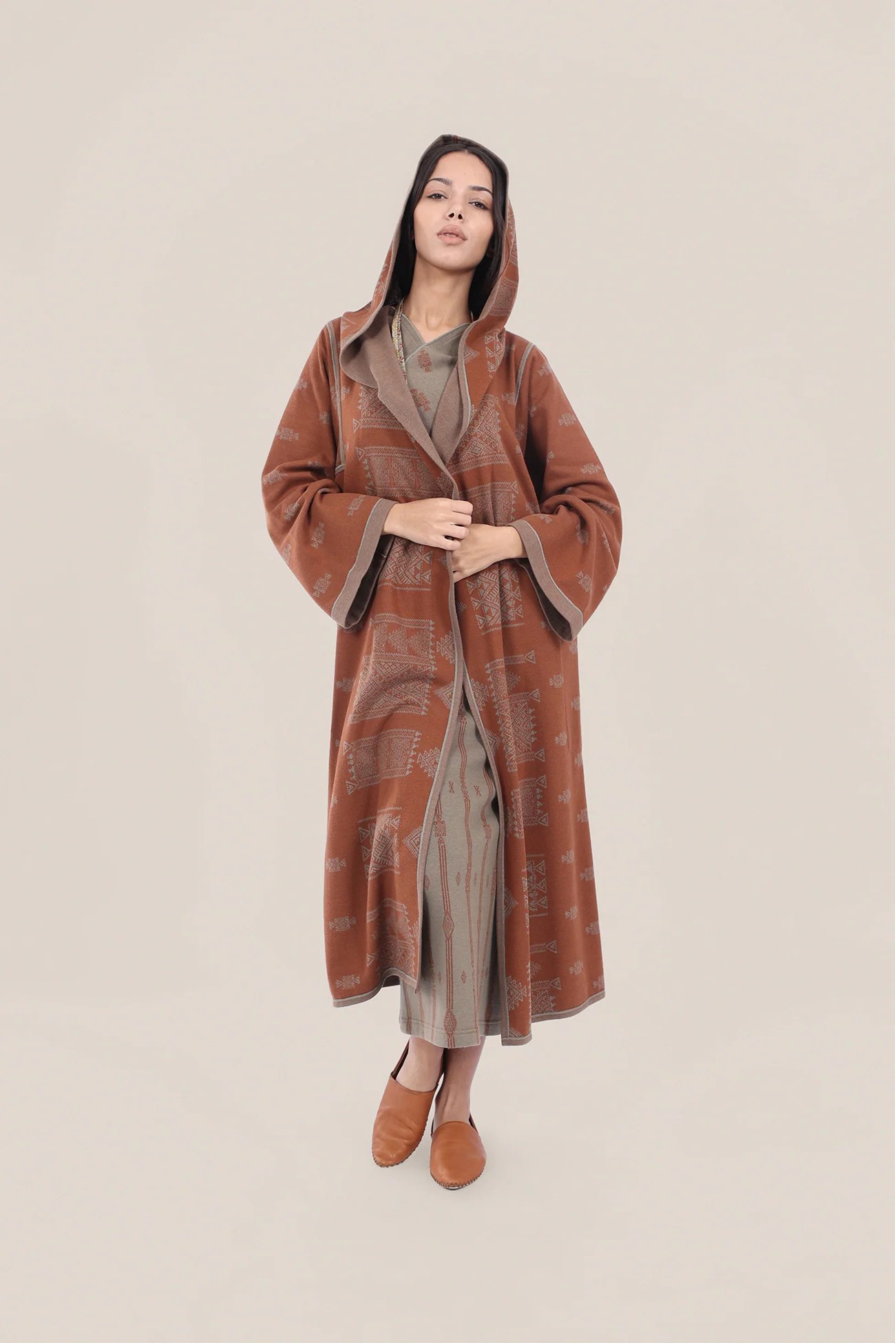 Reversible jacquard coat with hoodie