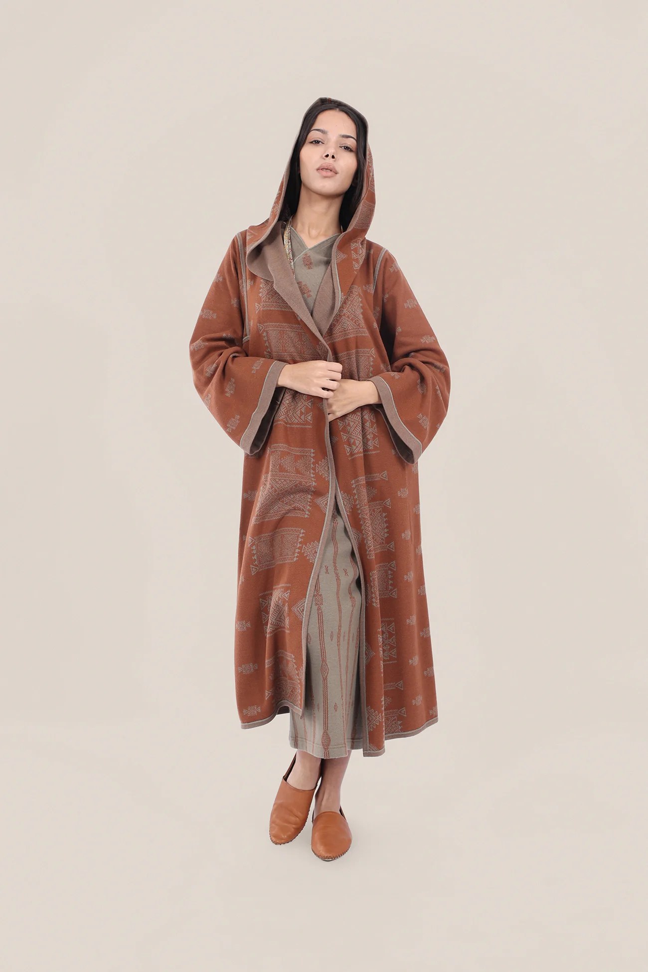 Reversible jacquard coat with hoodie