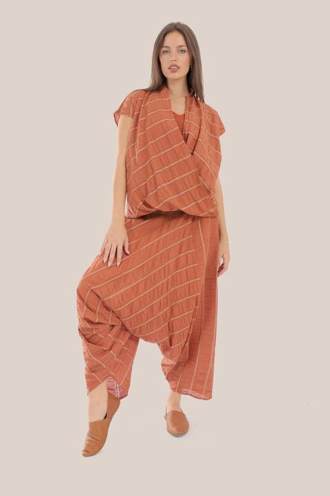 Sleeveless wrap top with crinkle striped and draped front