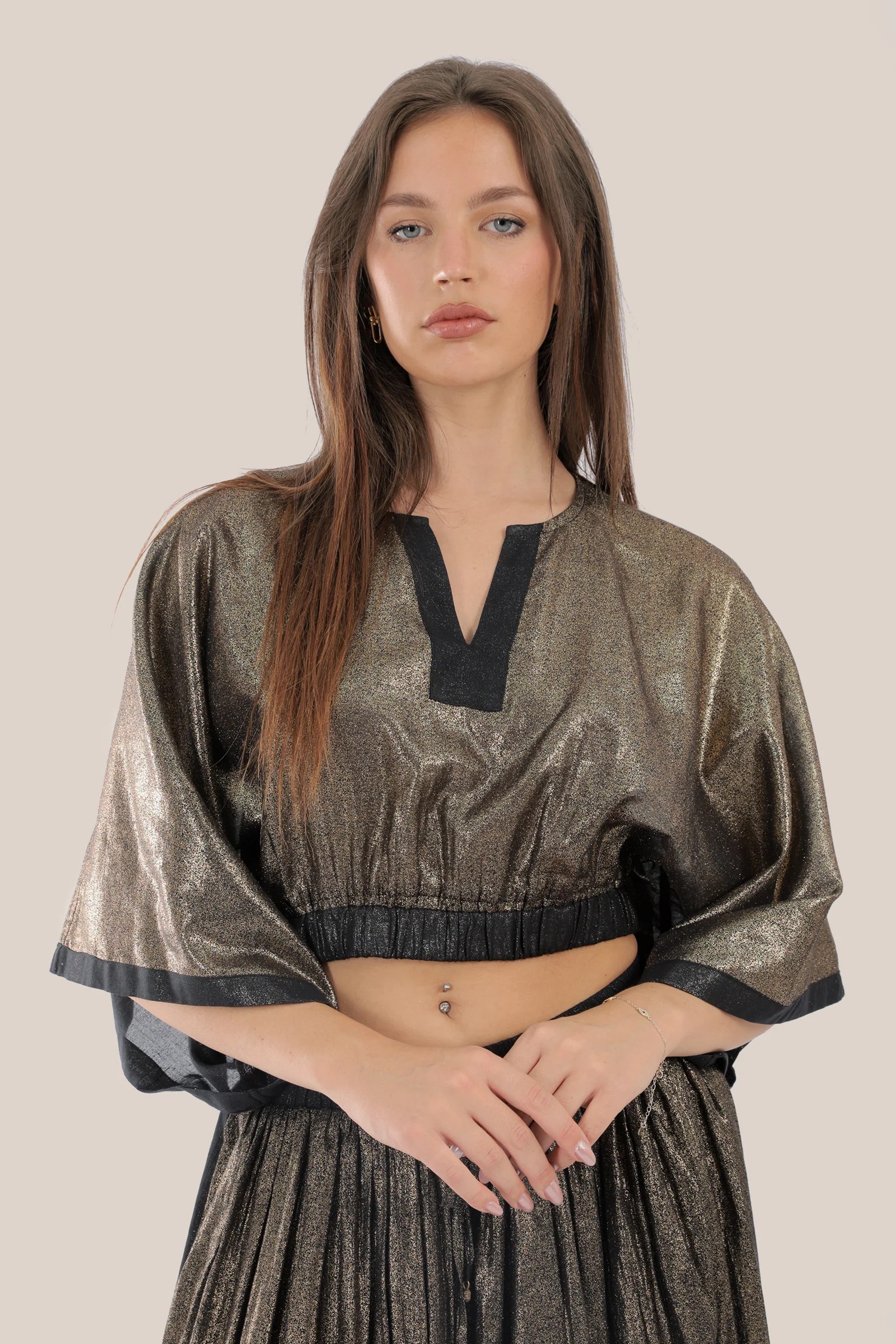 Short voile top with 3/4 length sleeves