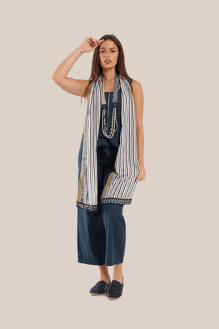 Striped printed scarf with embroidery