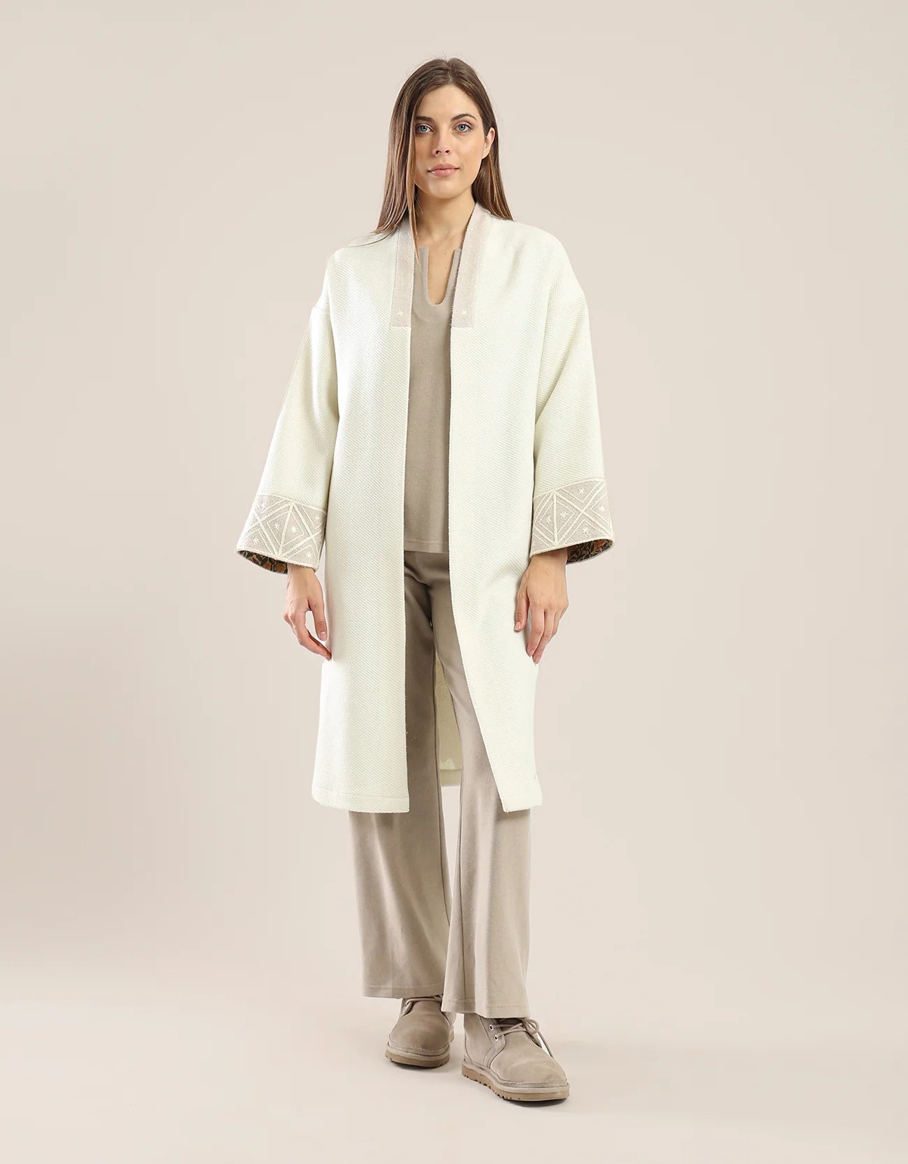 Wide leg pants in faux cashmere