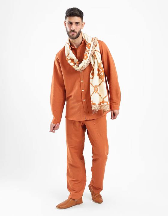 Linen shirt with front pocket