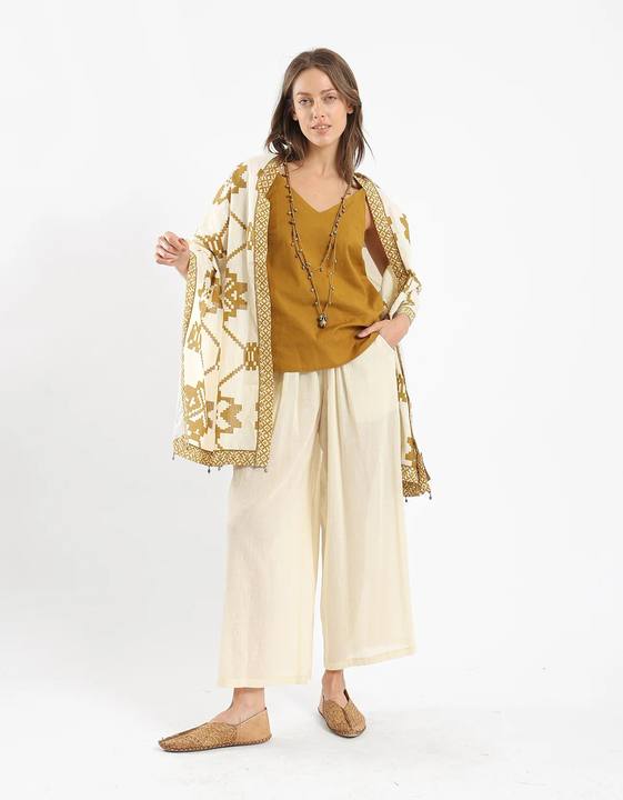 Top in cotton thin straps with a V-neckline
