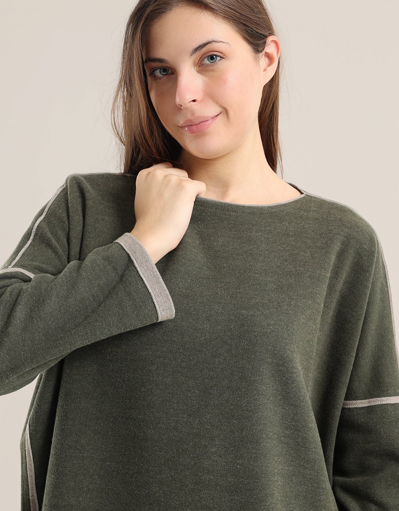 Oversized jacquard sweater with long sleeves