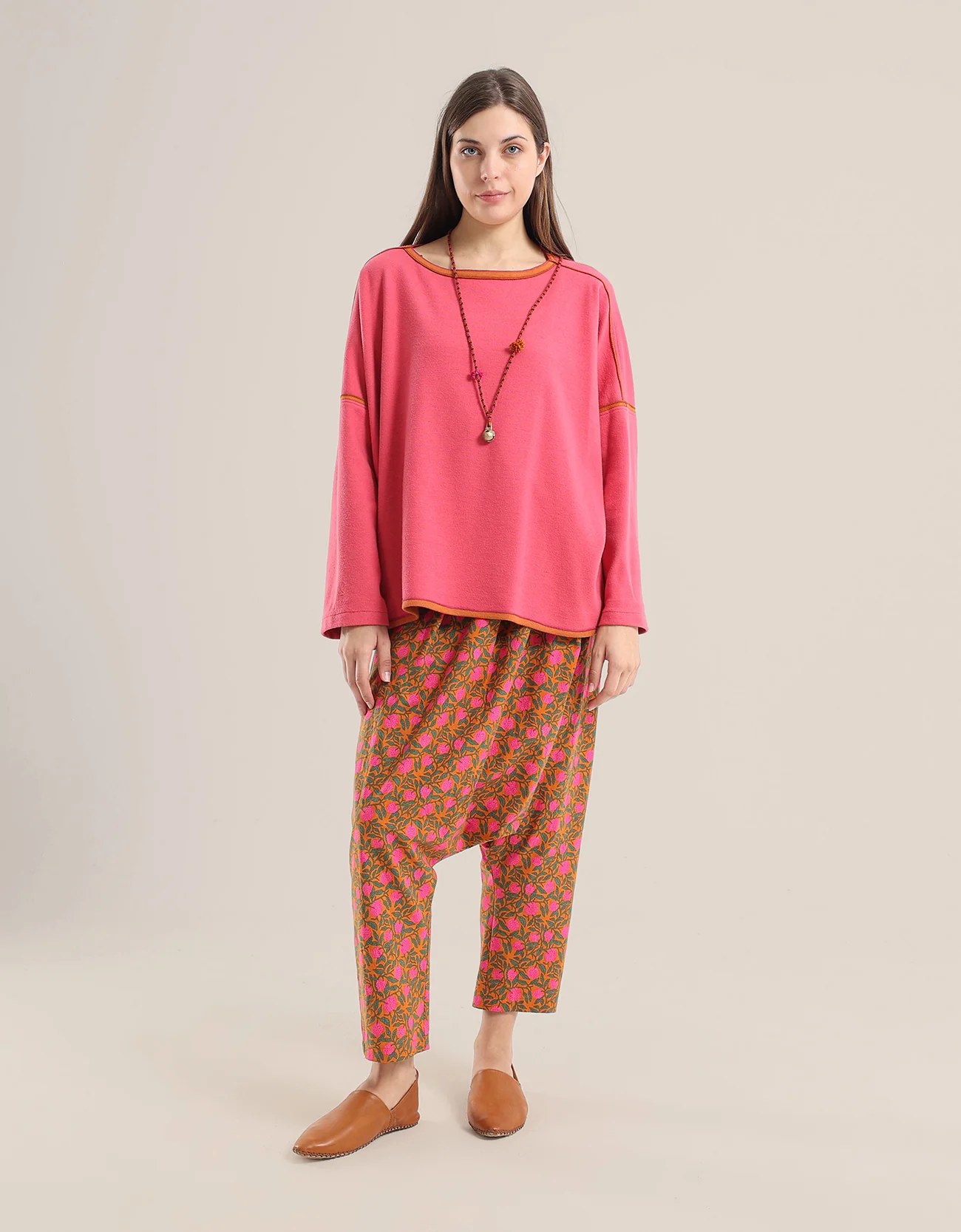 Oversized jacquard sweater with long sleeves